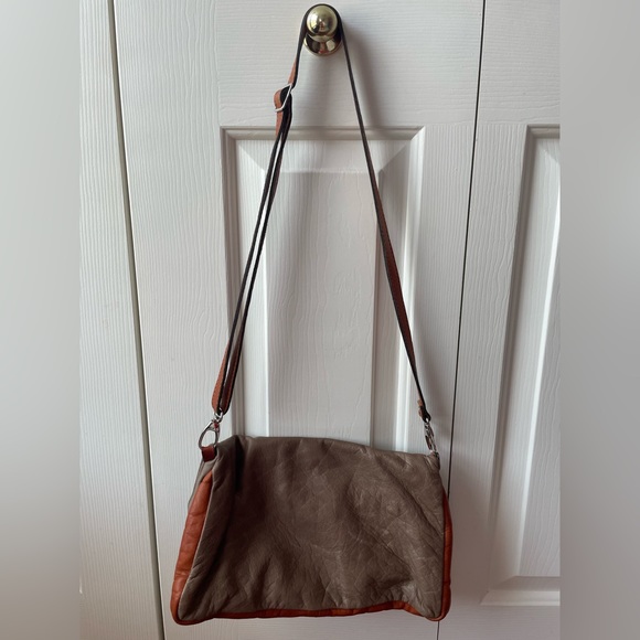 Genuine leather made in Italy bag - Picture 7 of 14